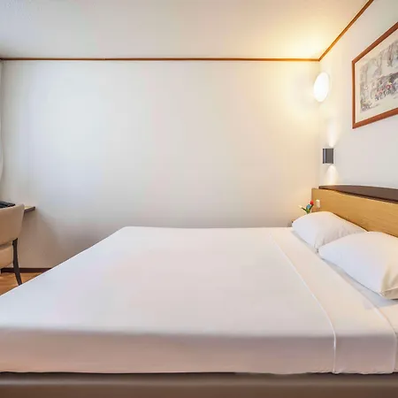 Campanile & Restaurant 's Hertogenbosch 3*