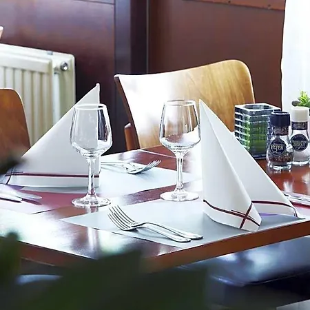 Campanile & Restaurant 's Hertogenbosch Hotell