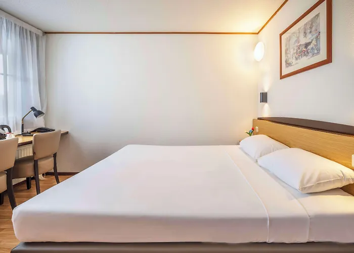 Campanile & Restaurant 's Hertogenbosch 3*