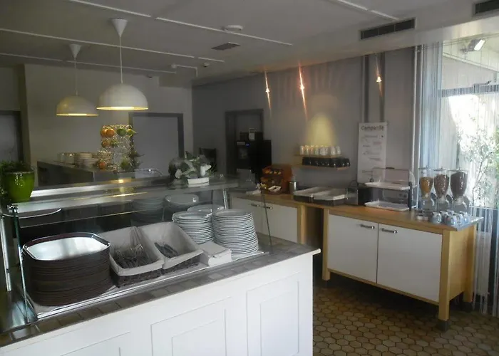 Campanile & Restaurant 's Hertogenbosch 3*