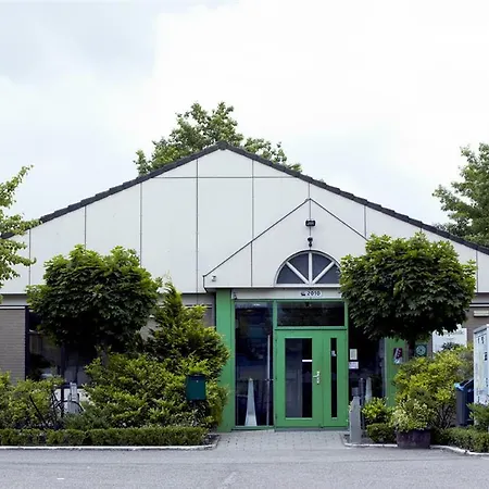 Отель Campanile & Restaurant 's Hertogenbosch Ден Бош