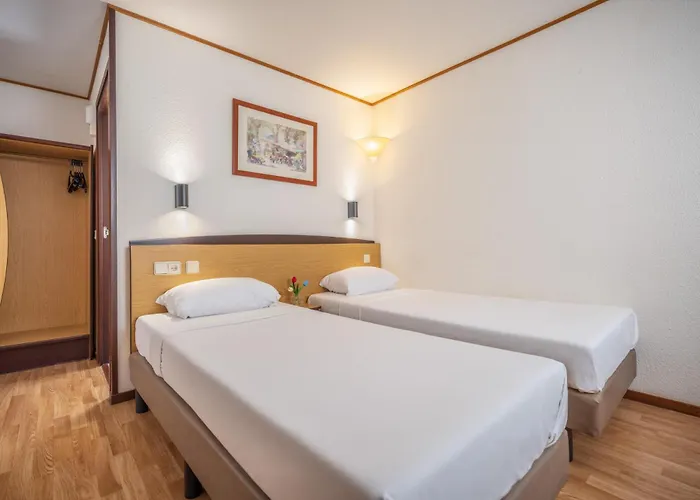 Campanile & Restaurant 's Hertogenbosch Otel 3*