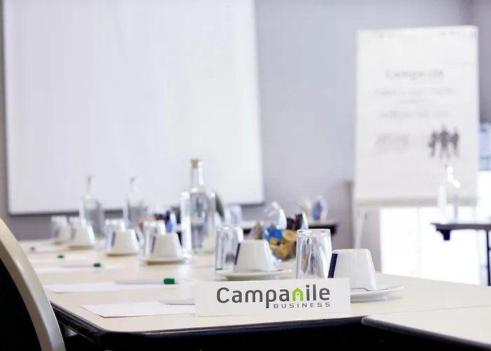 מלון Campanile & Restaurant 's Hertogenbosch